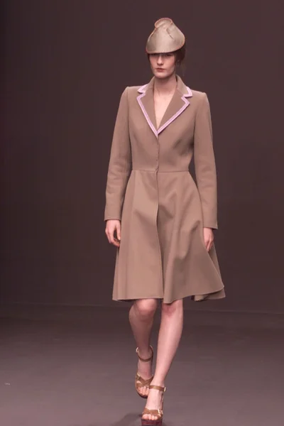 Look 8